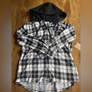 Eden & Olivia Flannel Long Sleeve Sweater with Hood (with tags!!!)